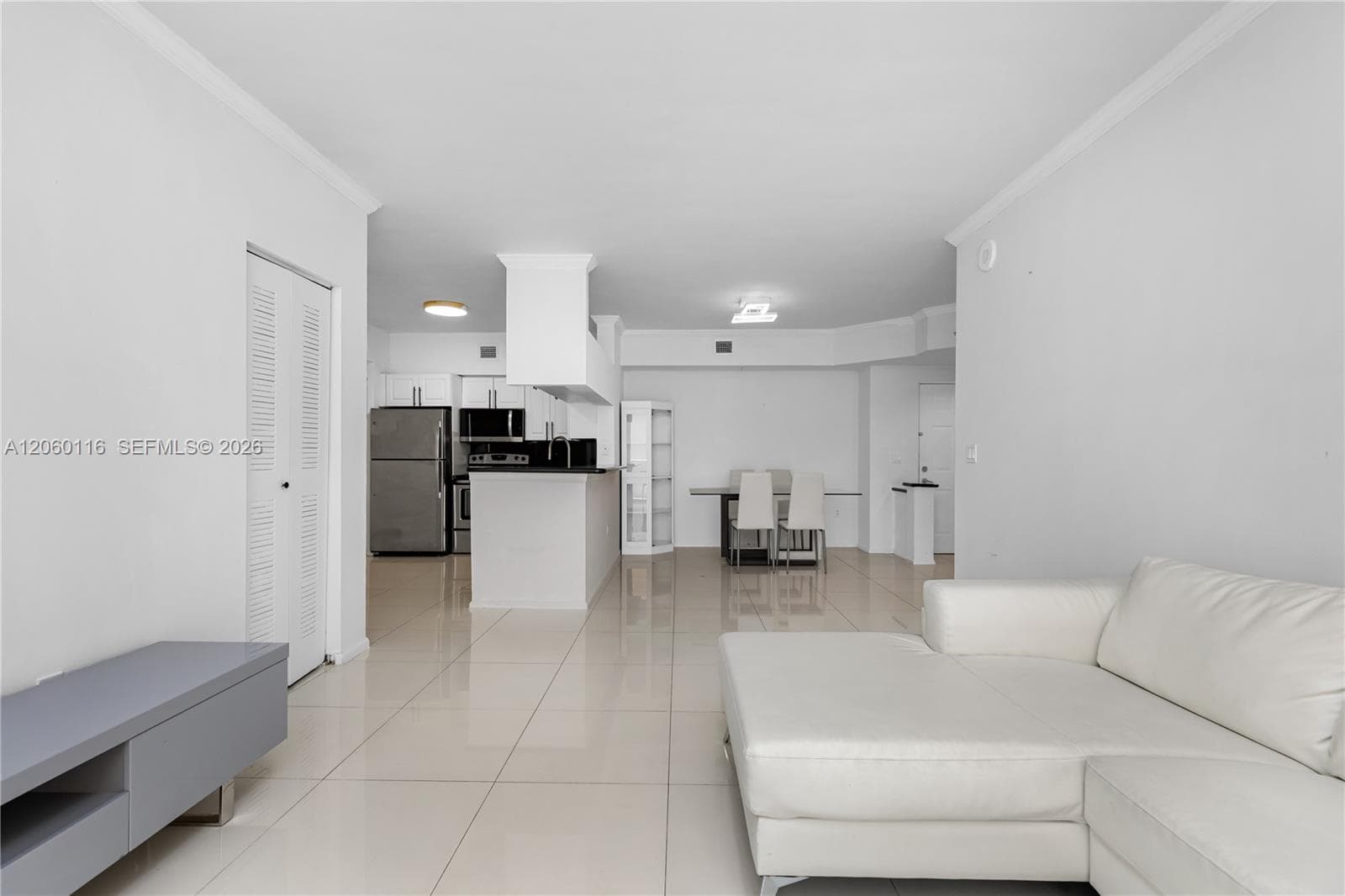 Porto Bellagio · #2320 in Sunny Isles Beach - Photo 22