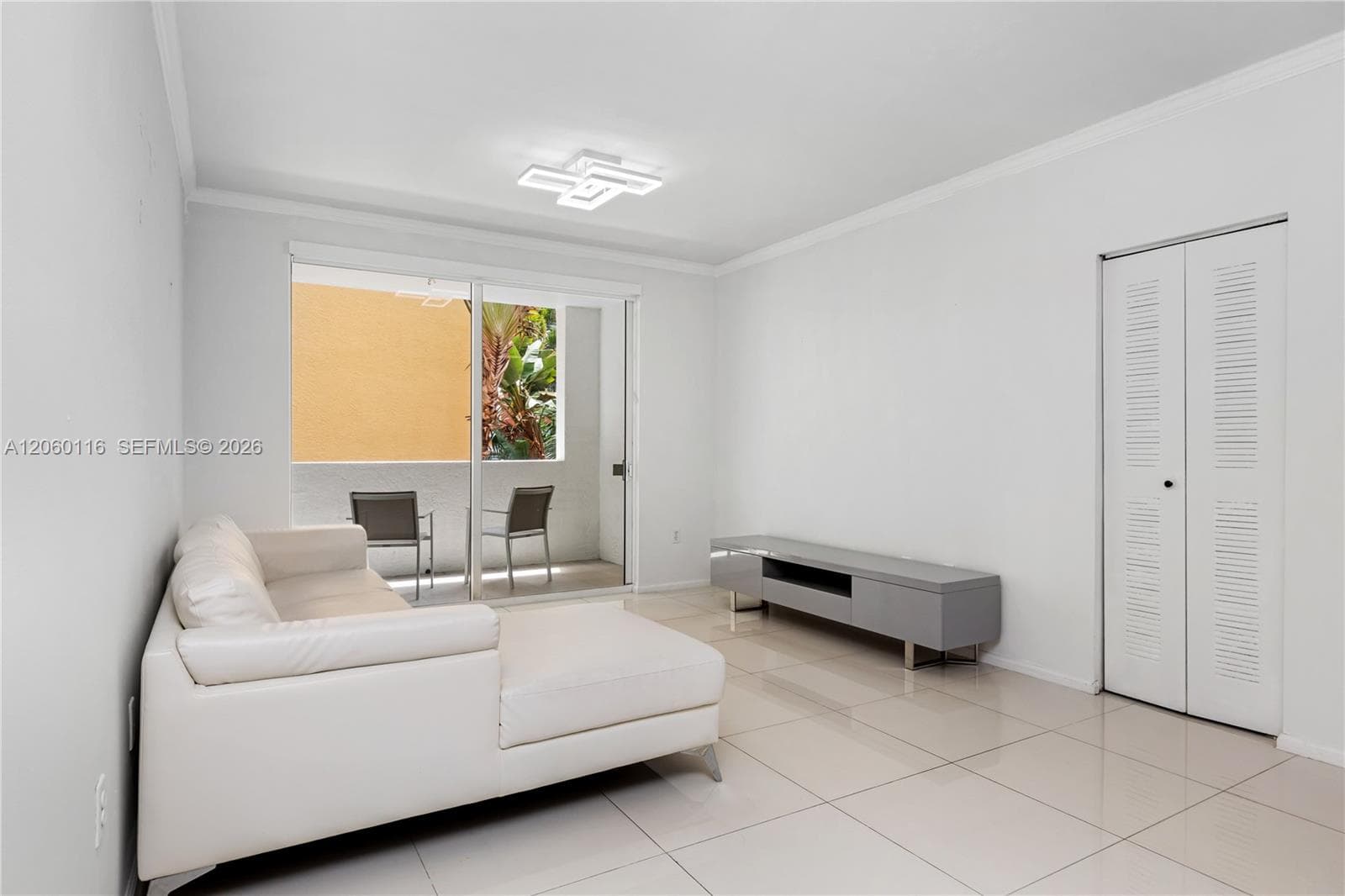 Porto Bellagio · #2320 in Sunny Isles Beach - Photo 19