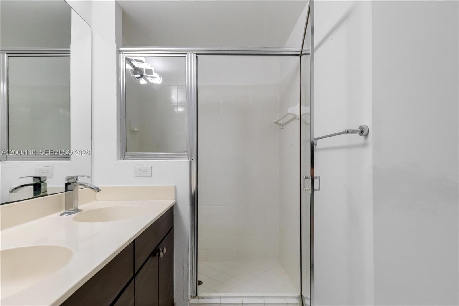 Porto Bellagio · #2320 in Sunny Isles Beach - Photo 8