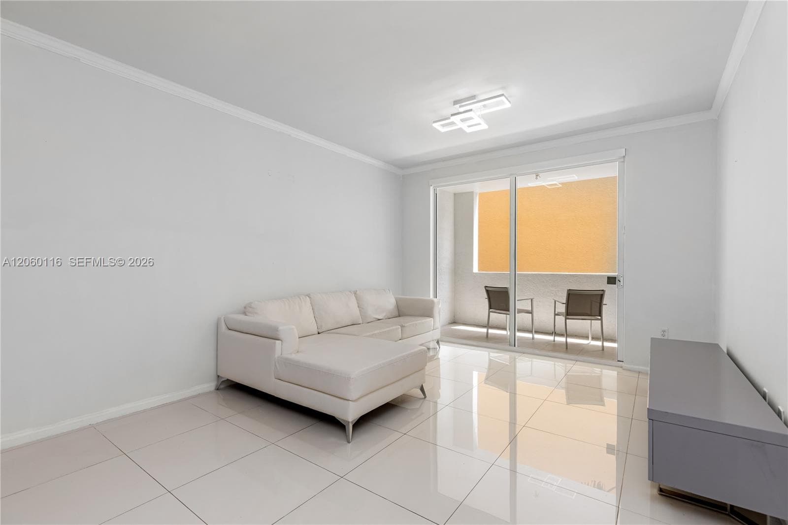 Porto Bellagio · #2320 in Sunny Isles Beach - Photo 21