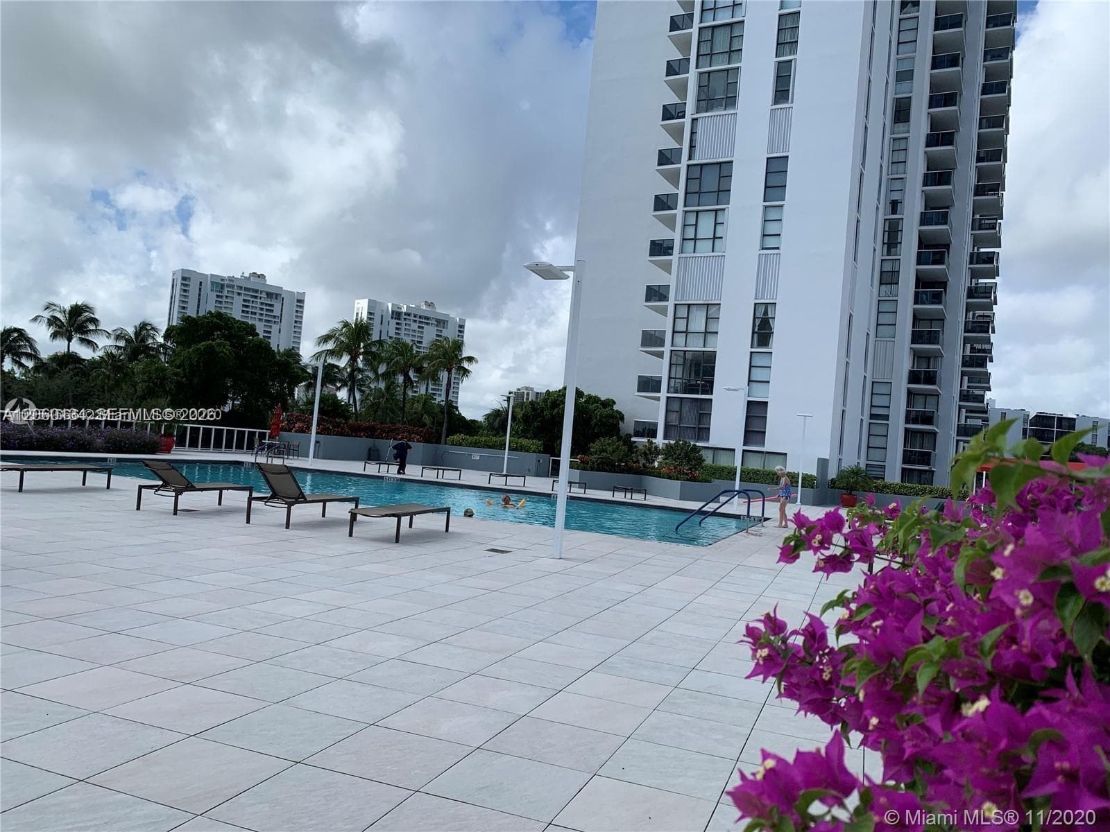 El Dorado Condo · #1805 in Aventura - Photo 18