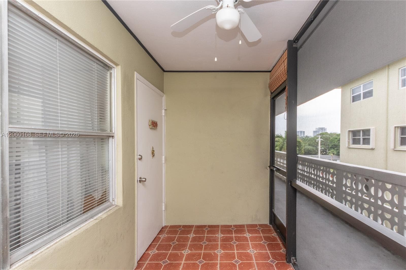 SANTA MONICA CONDOMINIUM · #409B in Hollywood - Photo 18