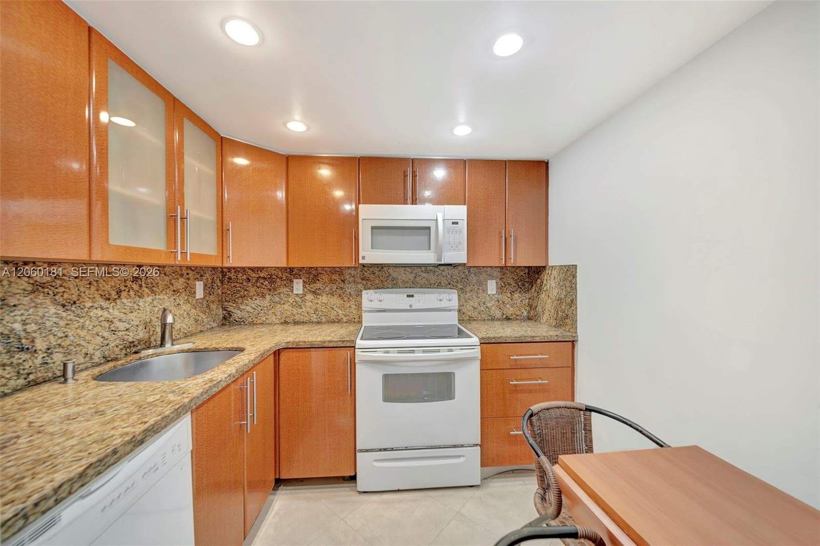 Avila South Condo · #220 in Sunny Isles Beach - Photo 5