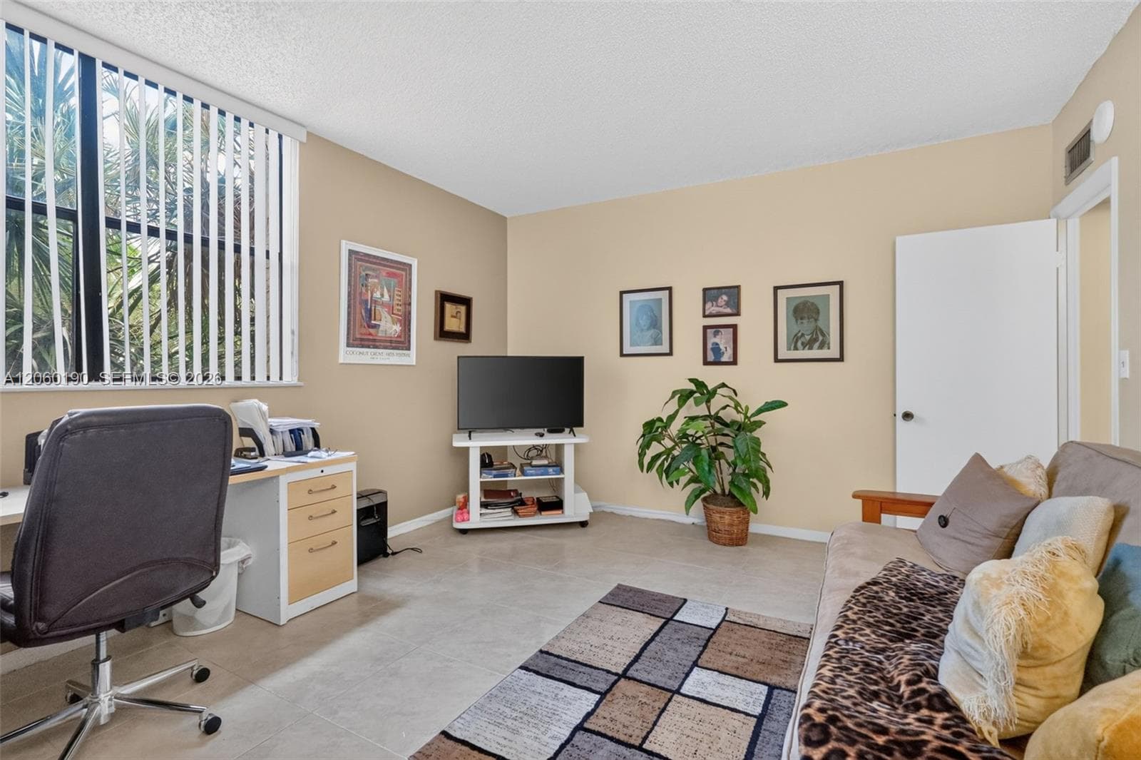 CHANTILLY CONDO · #109 in Miami - Photo 23