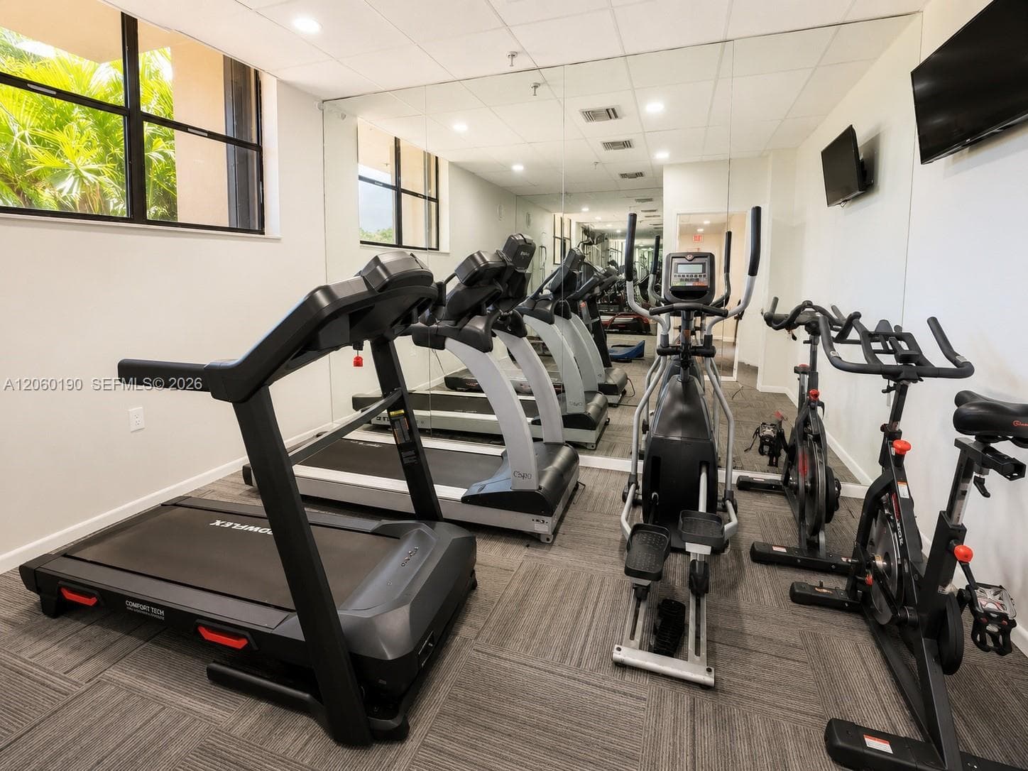 CHANTILLY CONDO · #109 in Miami - Photo 42