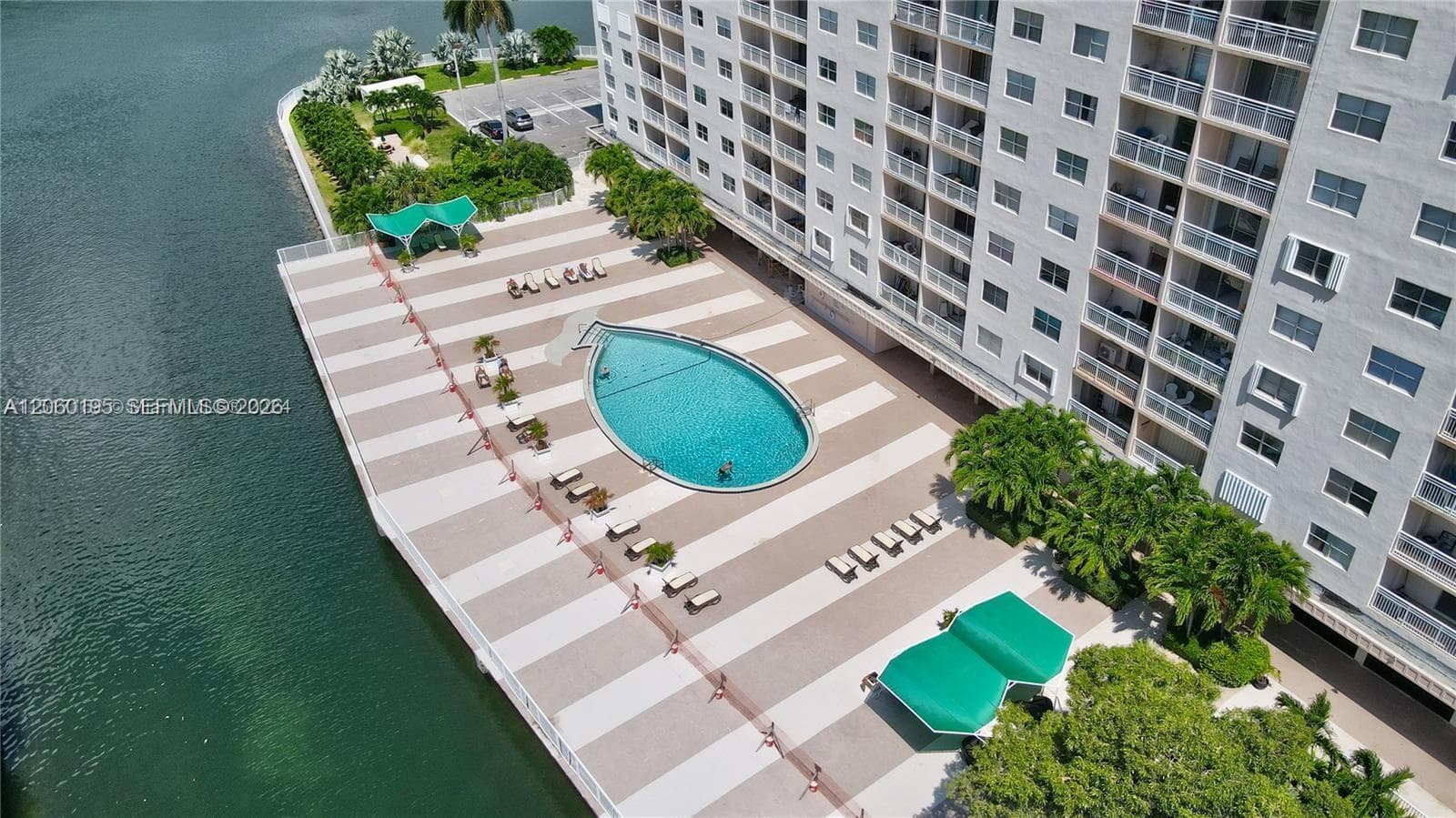 COASTAL TOWERS CONDO · #320 in Sunny Isles Beach - Photo 5