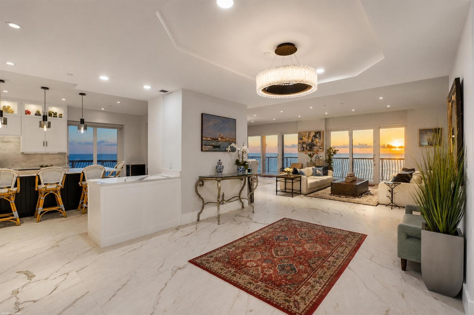 5150 N Ocean Dr 2001 005