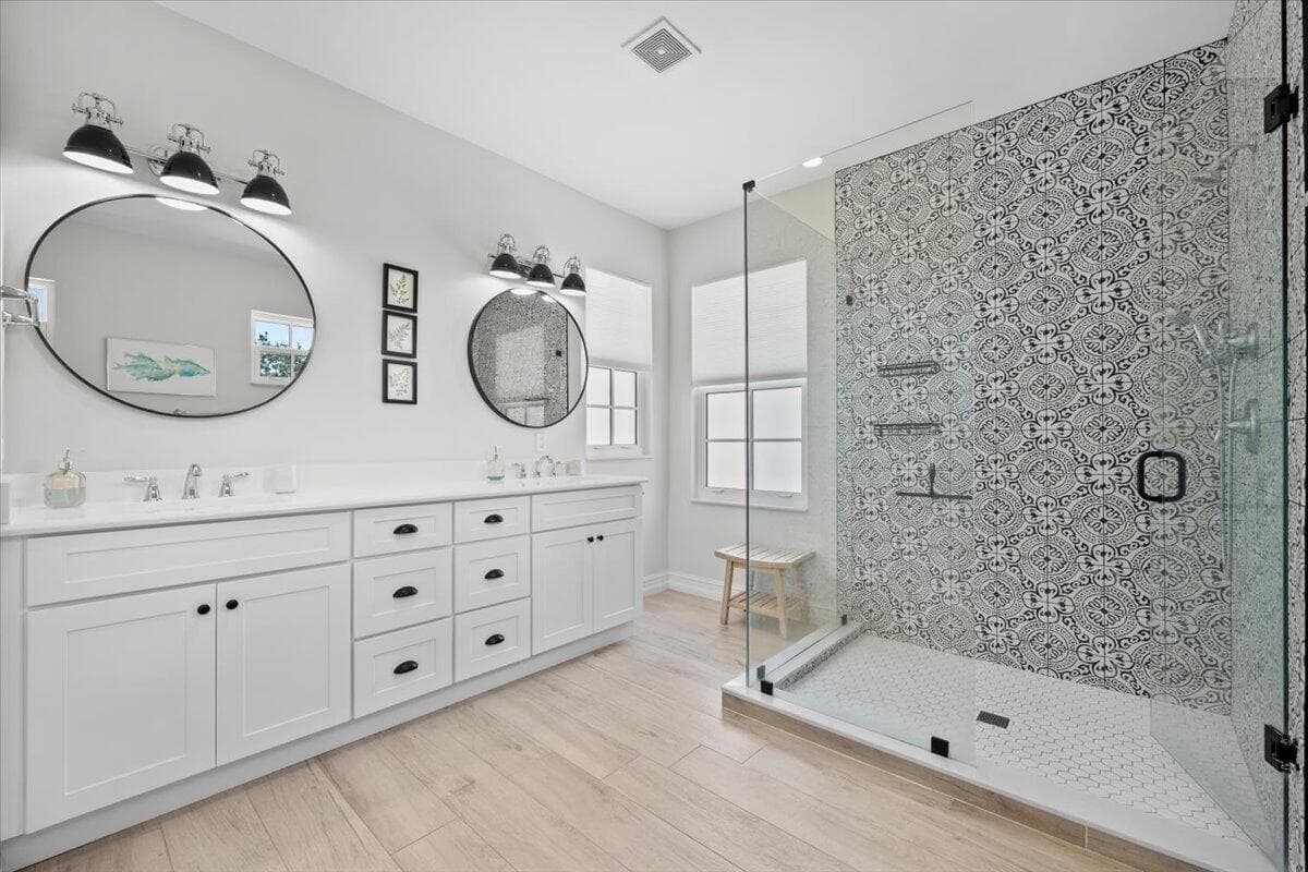 Owner's Suite Bathroom
