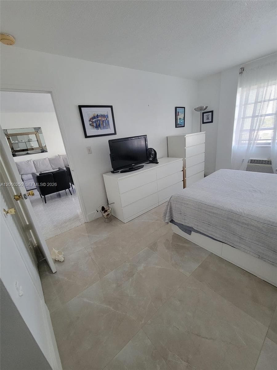 KINGS POINT IMPERIAL COND · #606 in Sunny Isles Beach - Photo 6