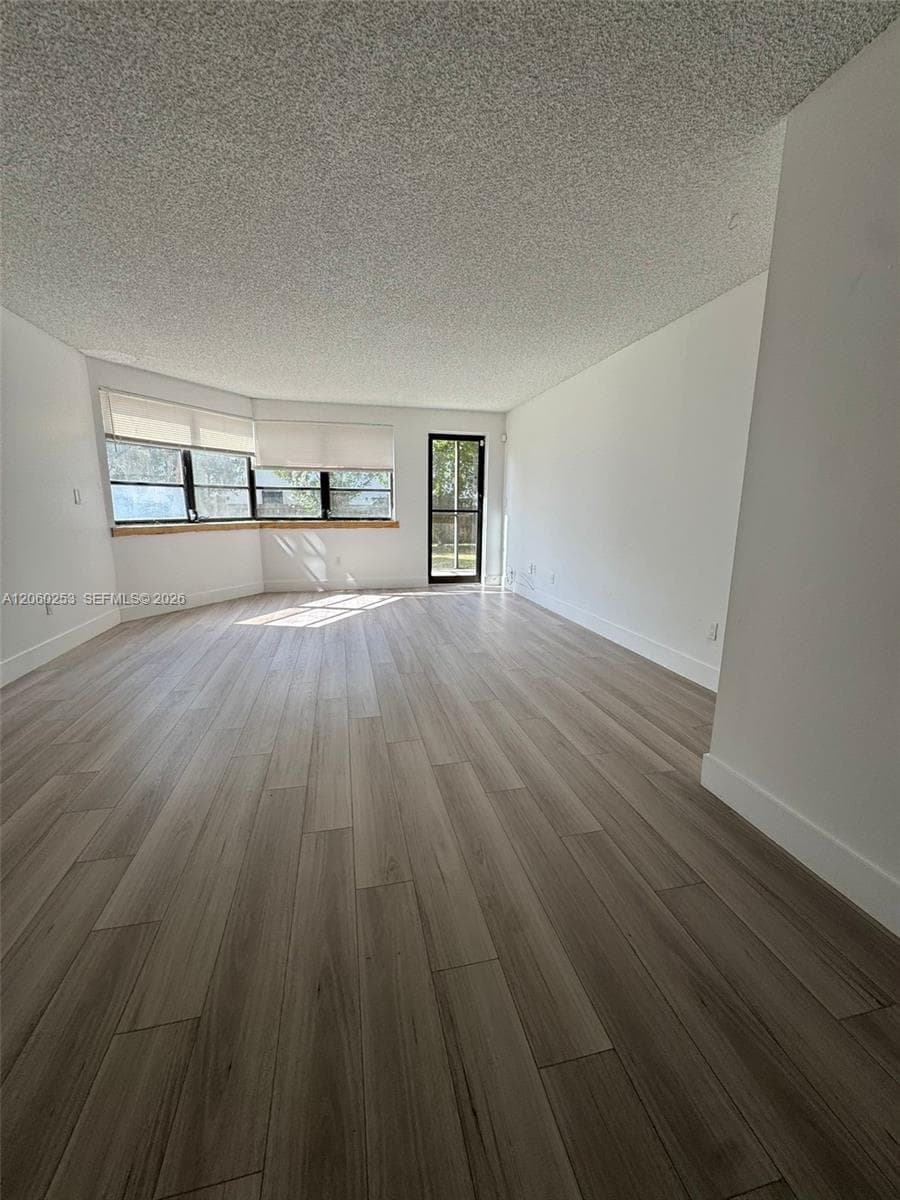 LAKEVIEW OF THE CALF CLUB · #108-6 in Miami - Photo 2
