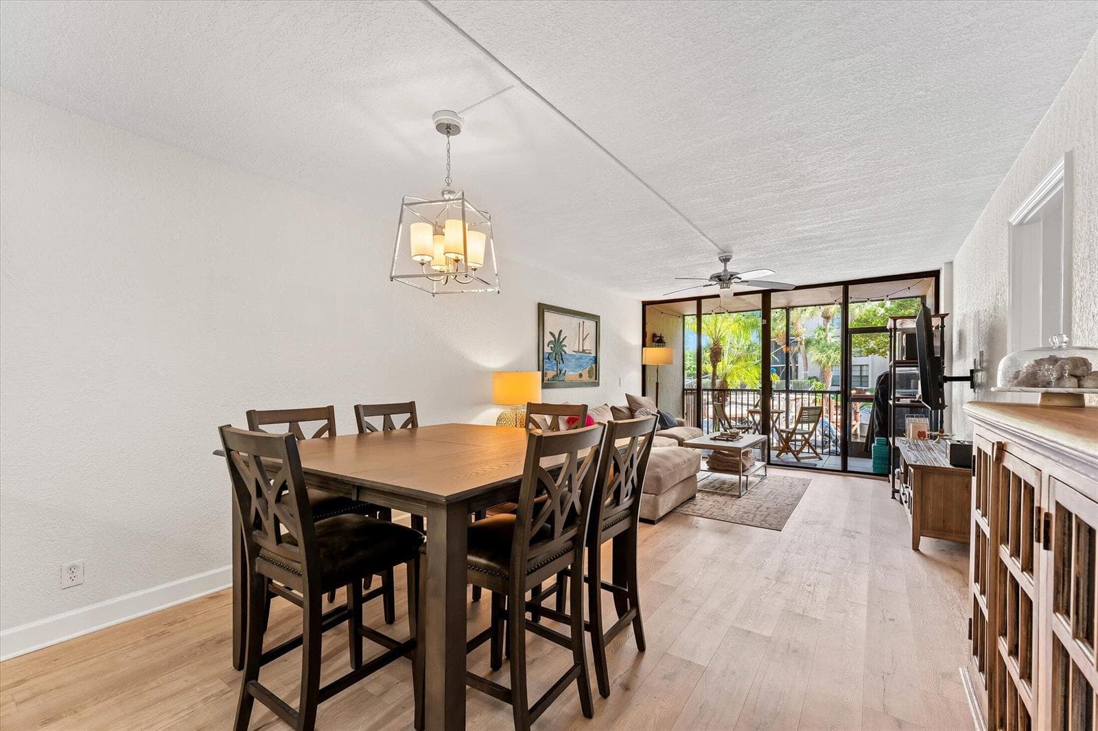 Dining/Family Room