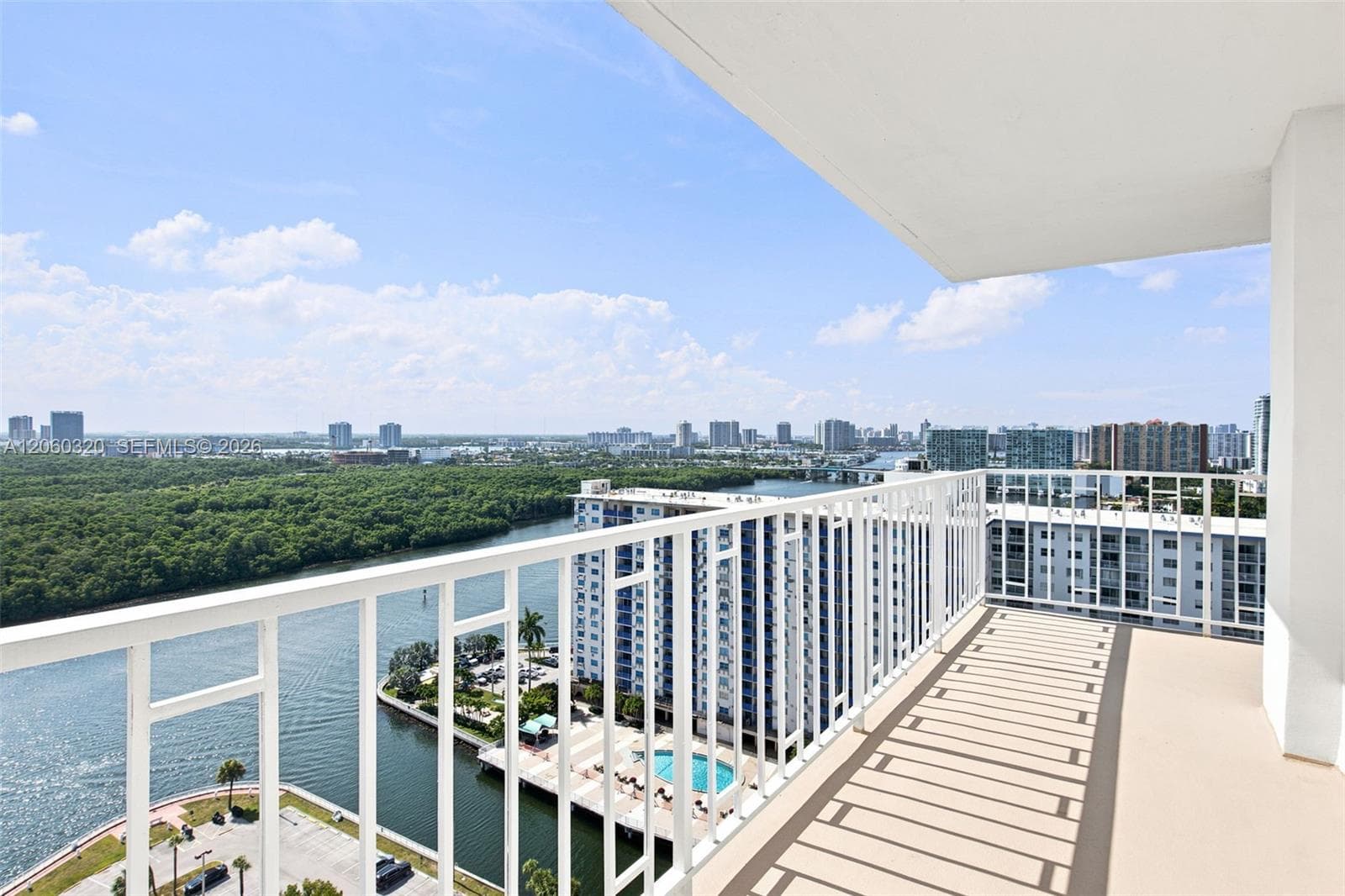 ARLEN HOUSE WEST CONDO · #2121 in Sunny Isles Beach - Photo 24