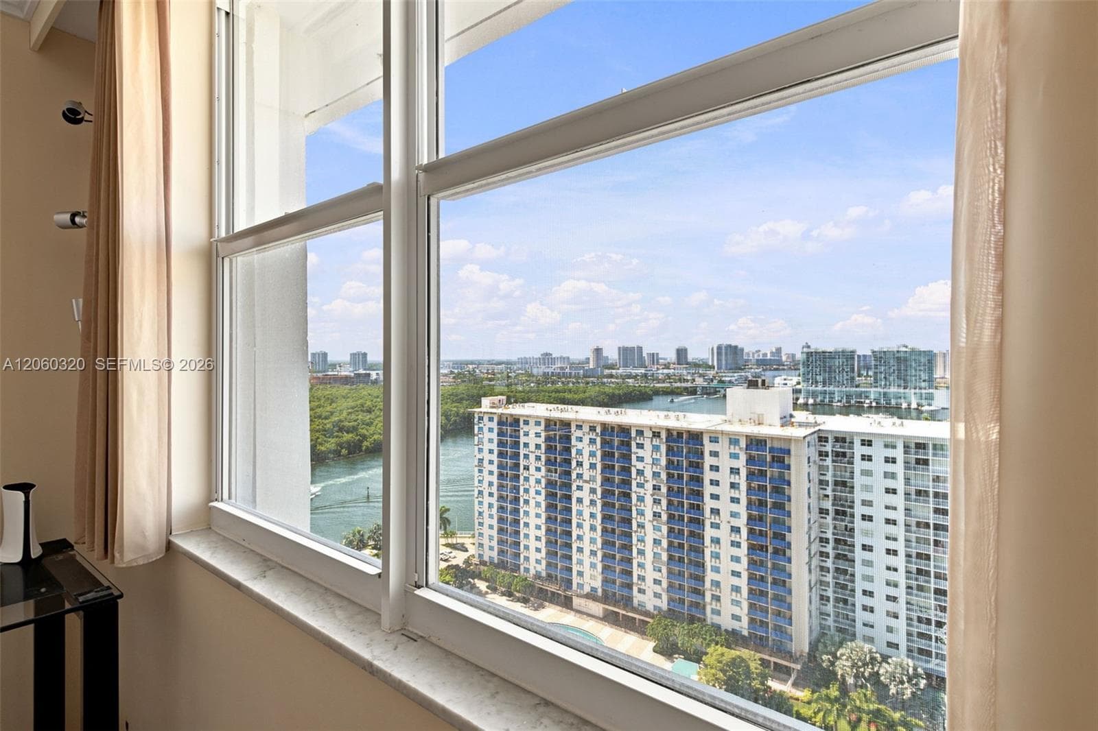 ARLEN HOUSE WEST CONDO · #2121 in Sunny Isles Beach - Photo 37
