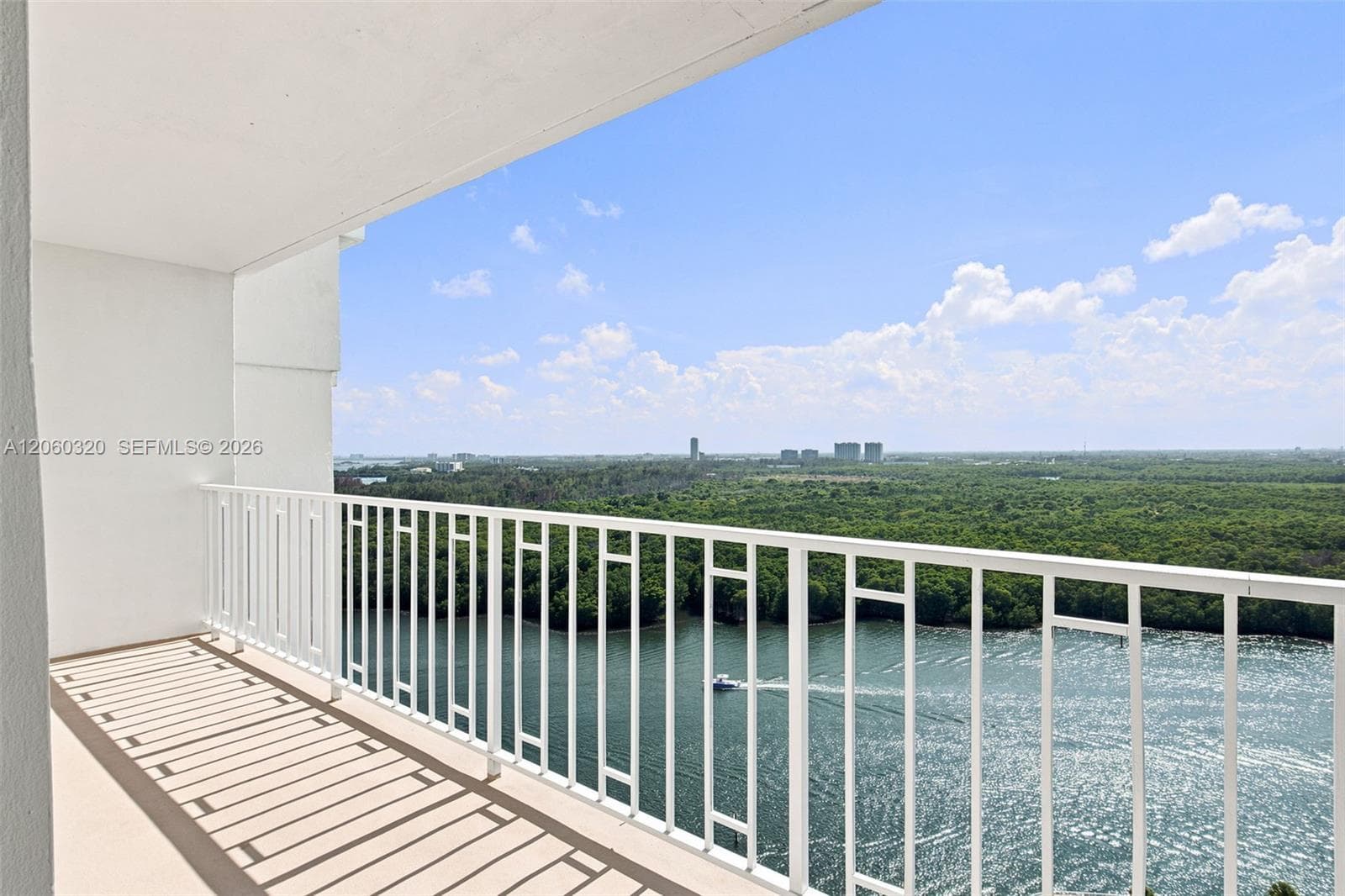 ARLEN HOUSE WEST CONDO · #2121 in Sunny Isles Beach - Photo 25