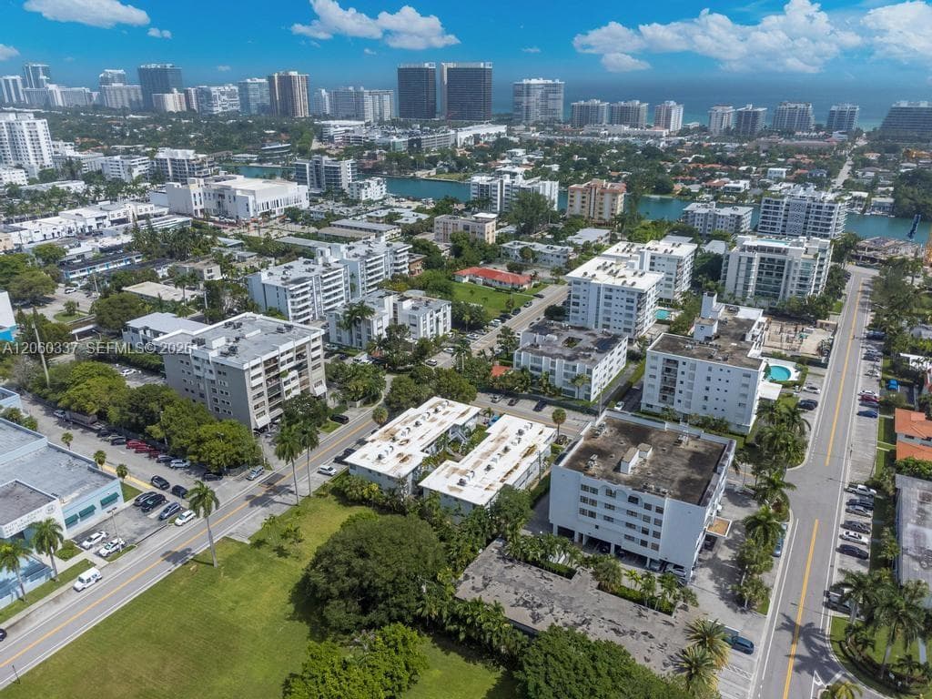 Southern Star Condo · #26 in Bay Harbor Islands - Photo 13