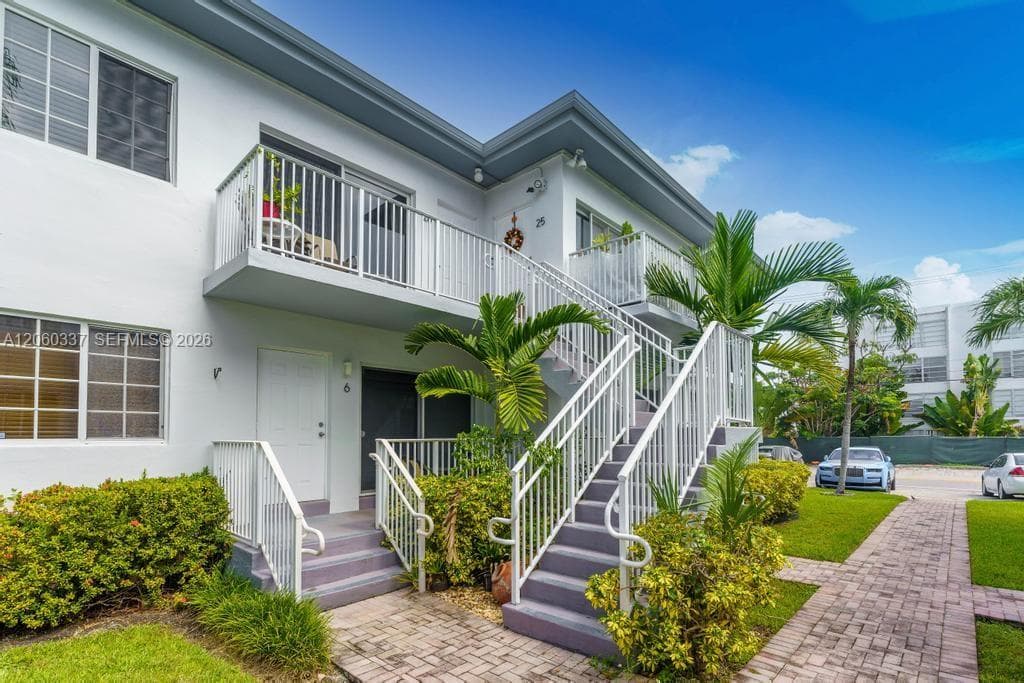 Southern Star Condo · #26 in Bay Harbor Islands - Photo 8