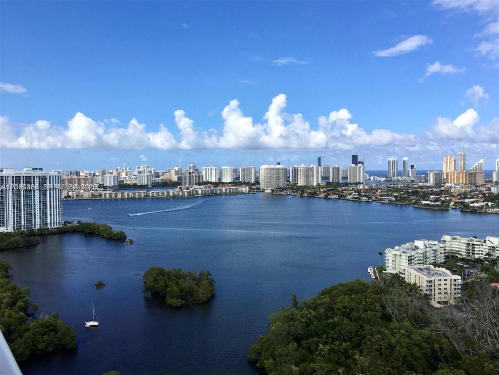 THE HARBOUR SOUTH CONDO · #1818 in North Miami Beach - Photo 19