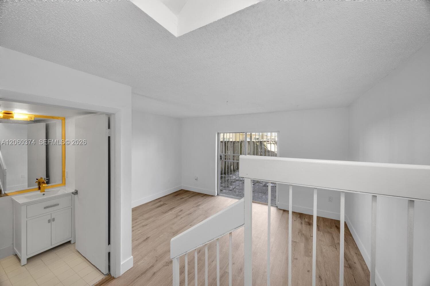 390 NW 86th Ct #803 photo 9
