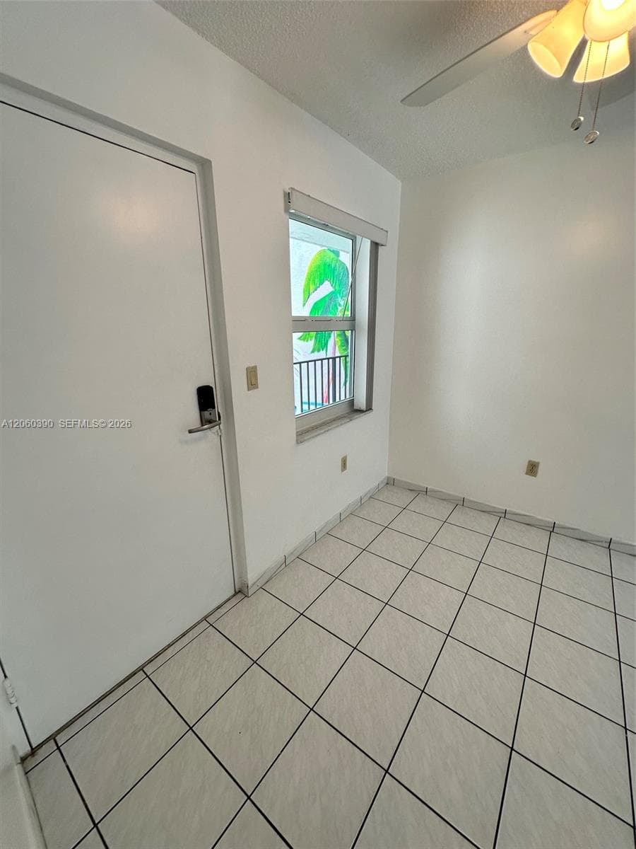 COLLINS TOWERS CONDO · #309 in Miami Beach - Photo 6