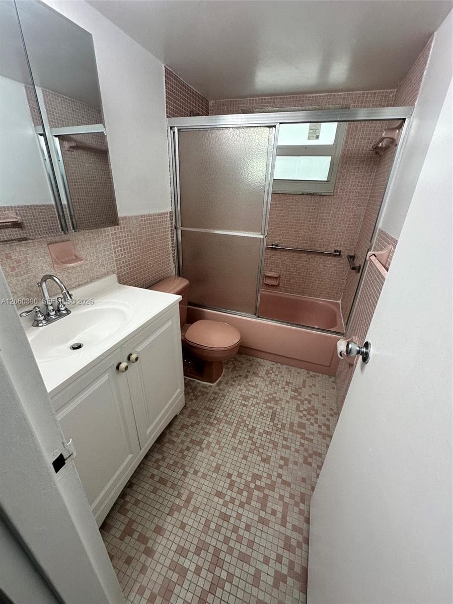 COLLINS TOWERS CONDO · #309 in Miami Beach - Photo 22