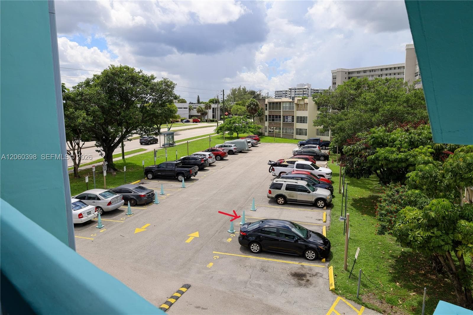 THIRD MOORINGS CONDO · #351 in Miami - Photo 2