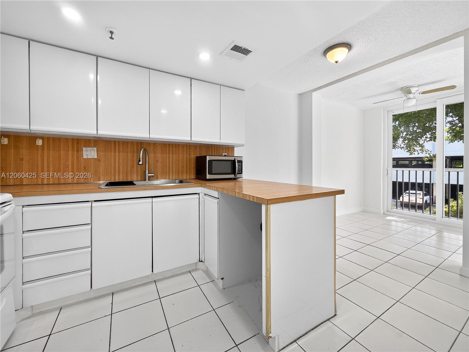 GREYNOLDS PARK CLUB CONDO · #203 in North Miami Beach - Photo 17