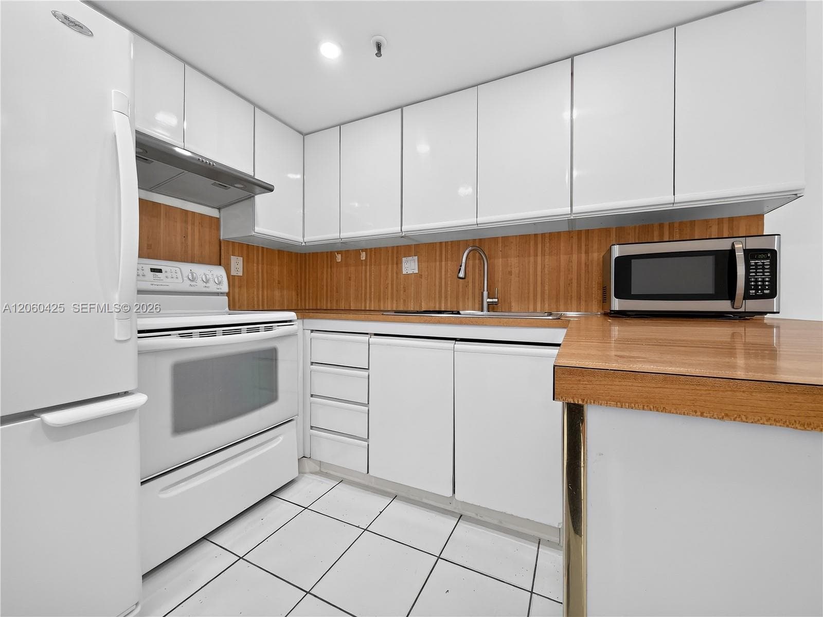 GREYNOLDS PARK CLUB CONDO · #203 in North Miami Beach - Photo 19