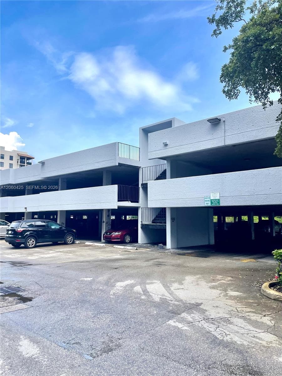 GREYNOLDS PARK CLUB CONDO · #203 in North Miami Beach - Photo 29