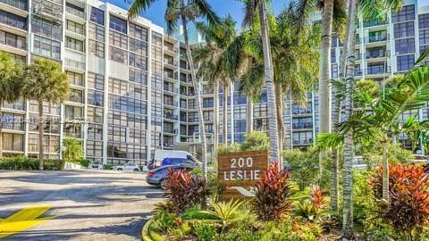 200 Leslie Condo · #329 in Hallandale Beach - Photo 11