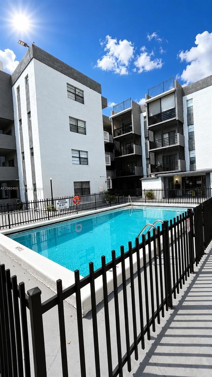 BROOKVIEW CONDOMINIUMS · #416 in North Miami - Photo 2