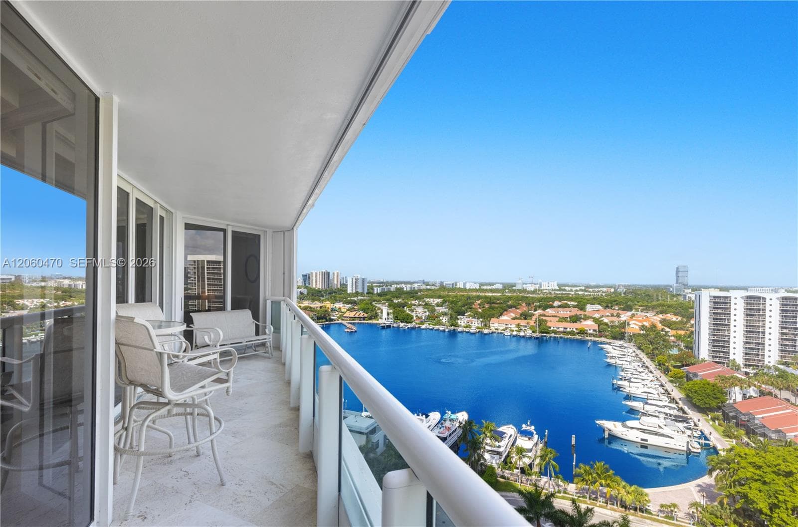SOUTH TOWER AT THE POINT · #1804 in Aventura - Photo 20