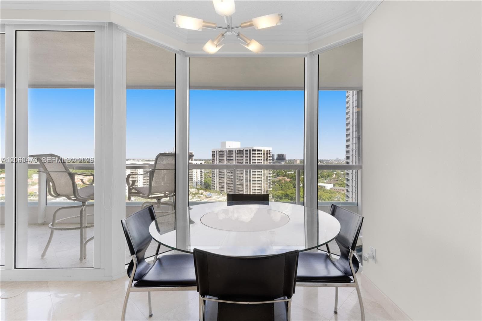SOUTH TOWER AT THE POINT · #1804 in Aventura - Photo 9