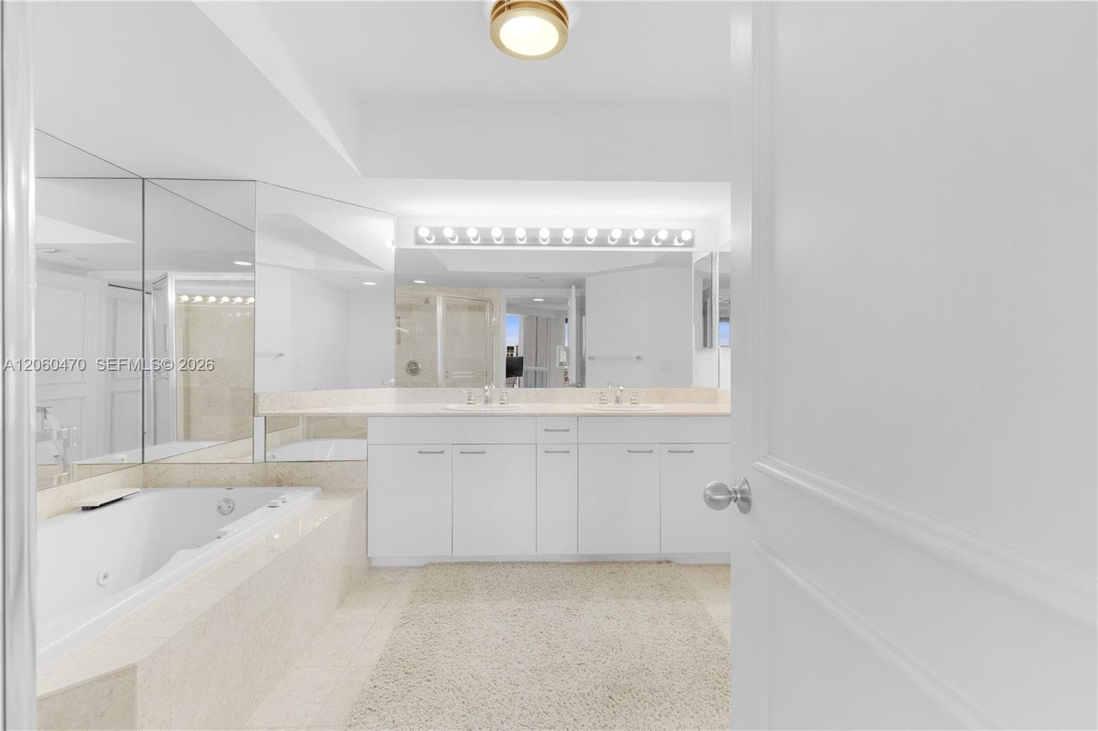 SOUTH TOWER AT THE POINT · #1804 in Aventura - Photo 11