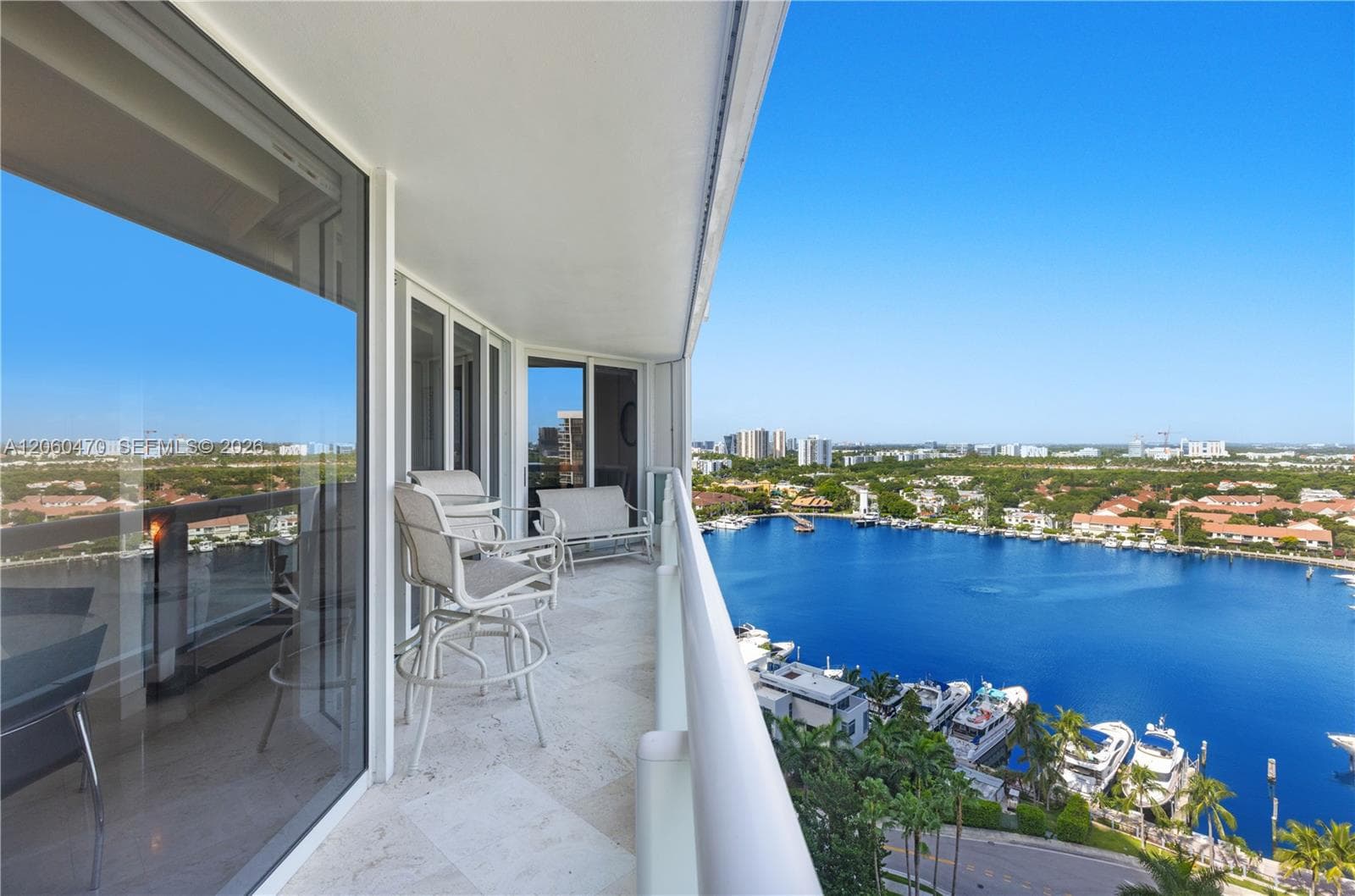 SOUTH TOWER AT THE POINT · #1804 in Aventura - Photo 21