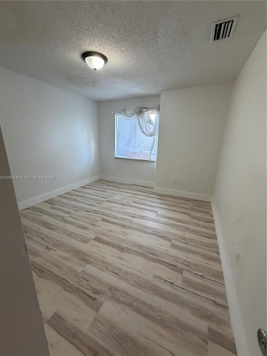 18602 NW 46th Ave #18602 photo 8