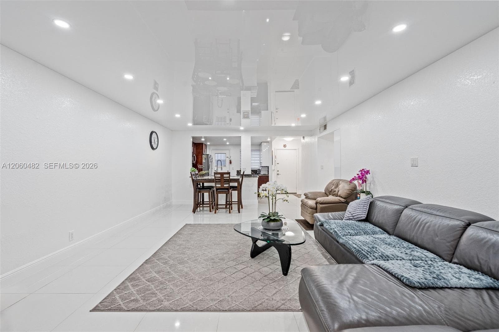 Meadowbrook Tower I · #207 in Hallandale Beach - Photo 6