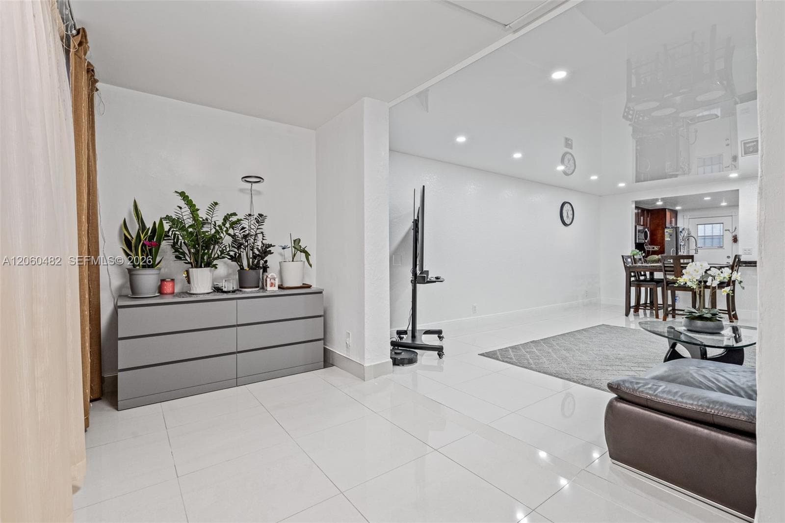 Meadowbrook Tower I · #207 in Hallandale Beach - Photo 12