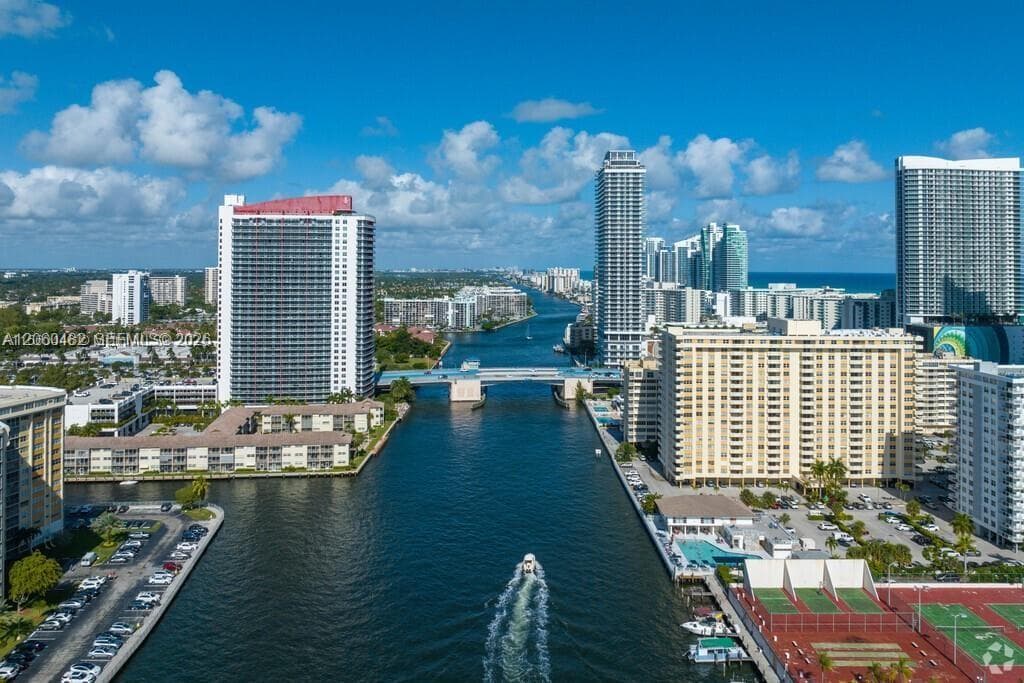 Meadowbrook Tower I · #207 in Hallandale Beach - Photo 3