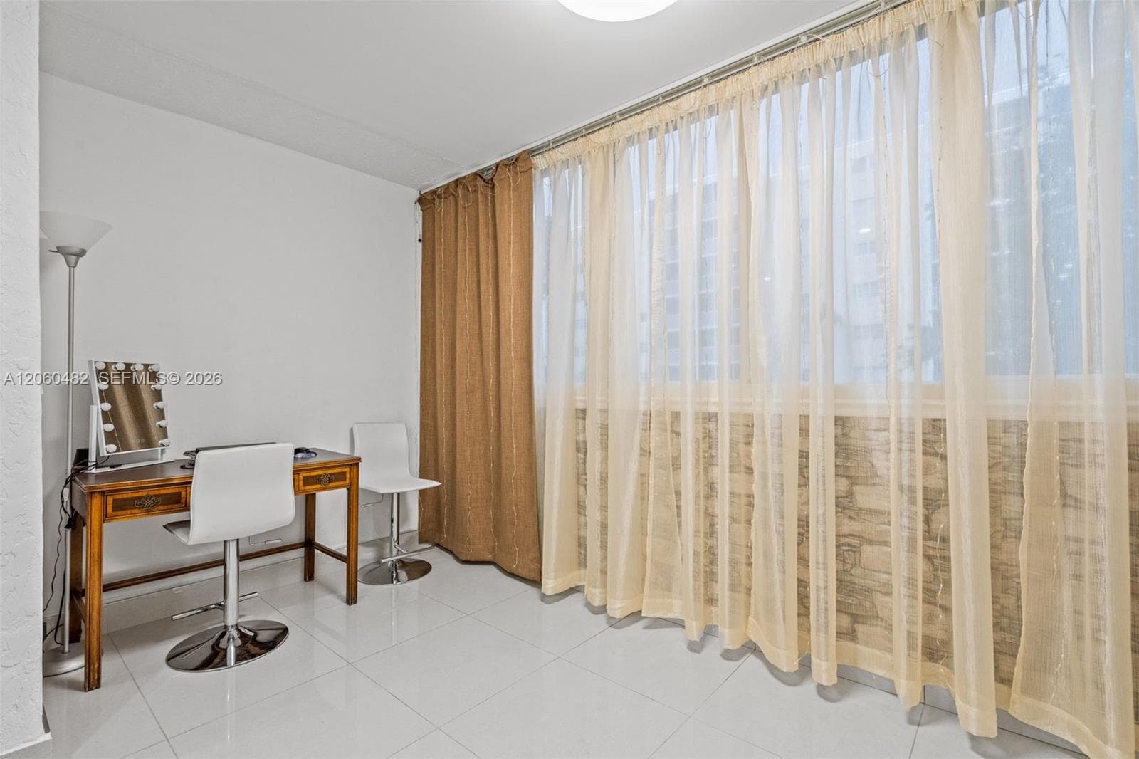 Meadowbrook Tower I · #207 in Hallandale Beach - Photo 9