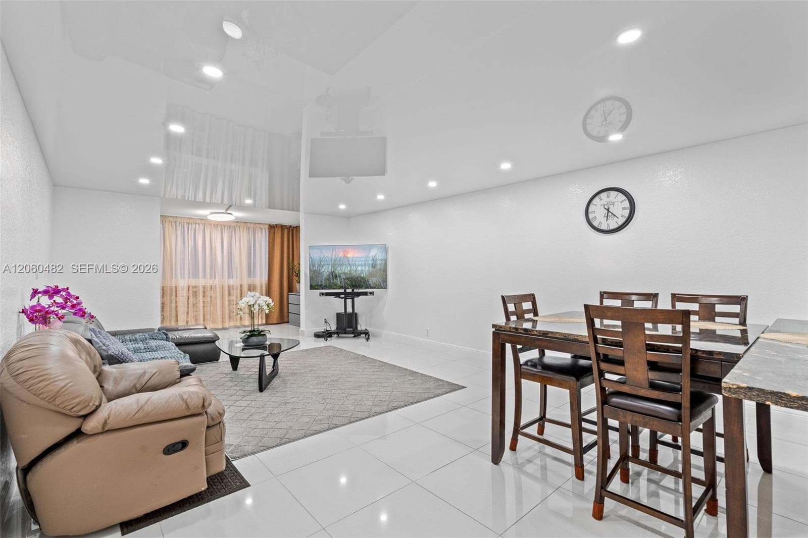 Meadowbrook Tower I · #207 in Hallandale Beach - Photo 14
