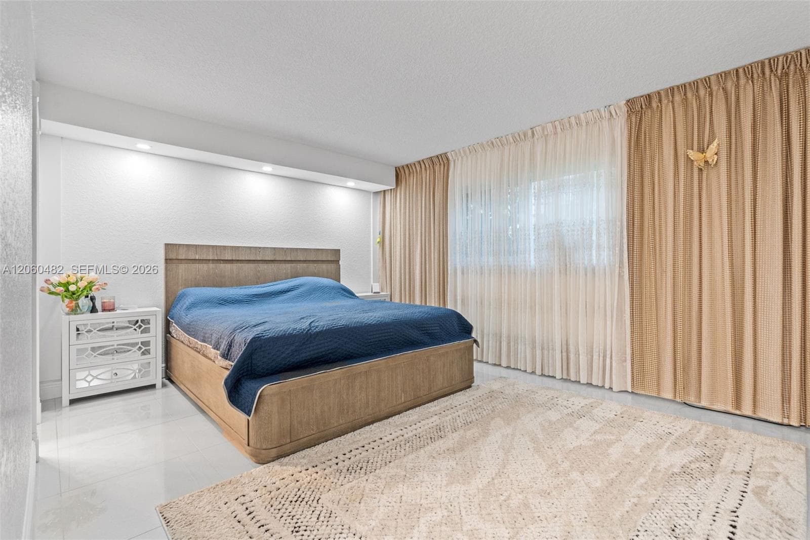 Meadowbrook Tower I · #207 in Hallandale Beach - Photo 8
