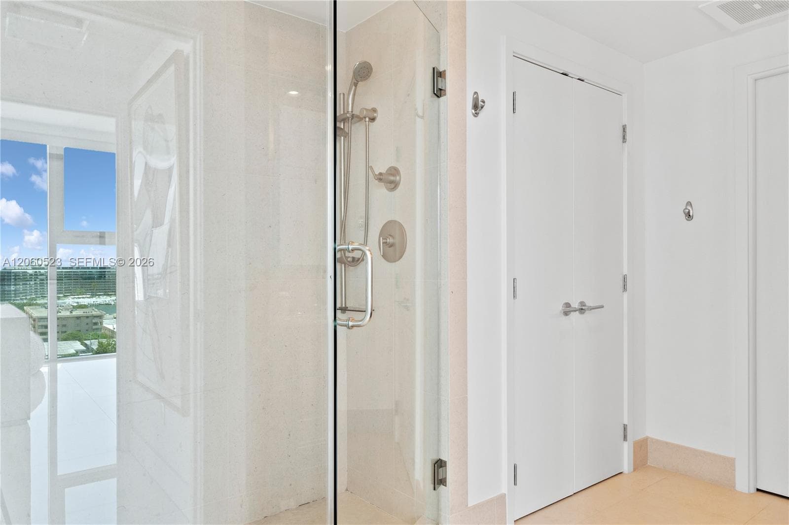 Carillon Miami Beach · #1104 in Miami Beach - Photo 11