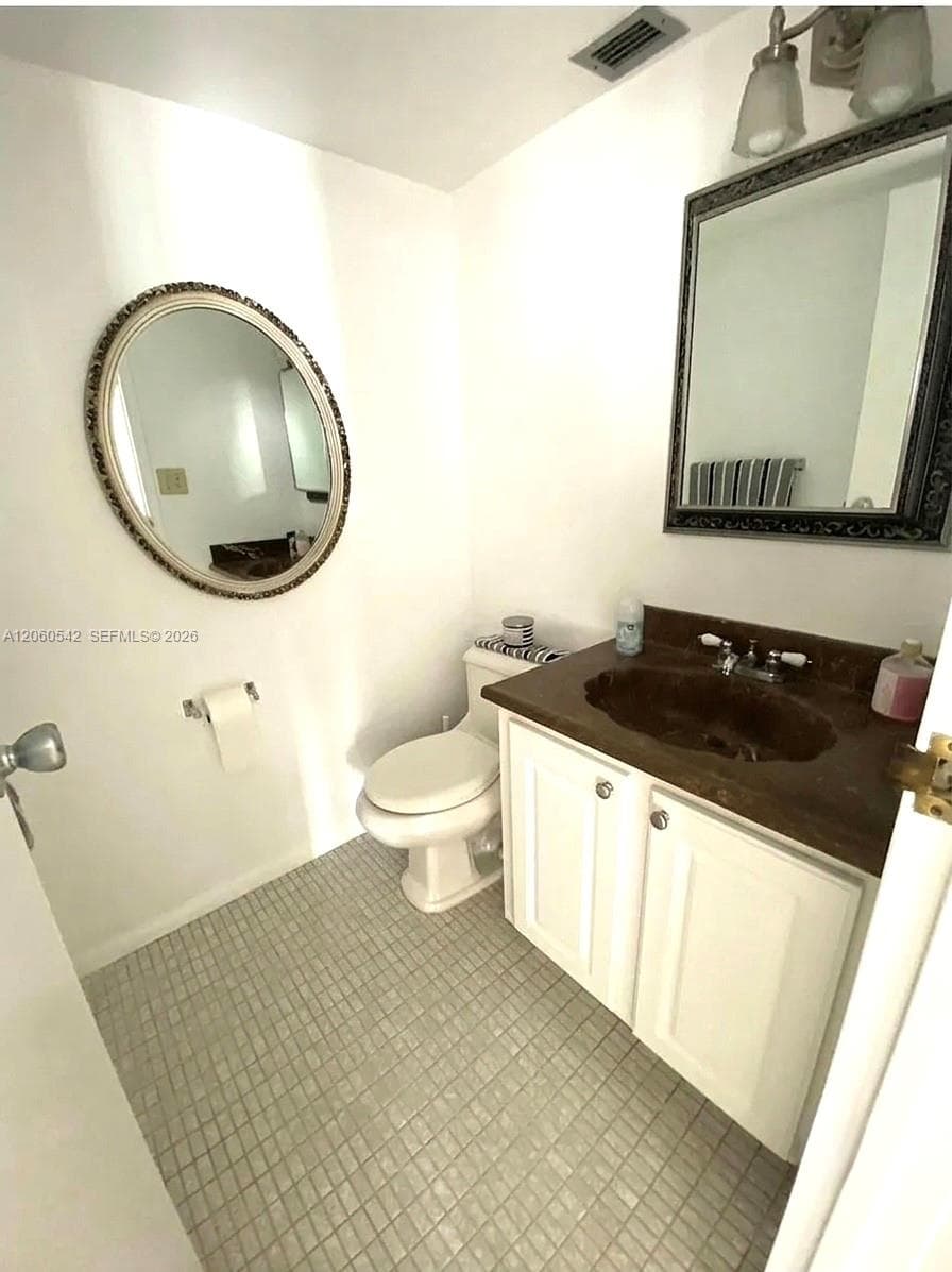 OCEANVIEW PARK CONDO · #222 in Hallandale Beach - Photo 9