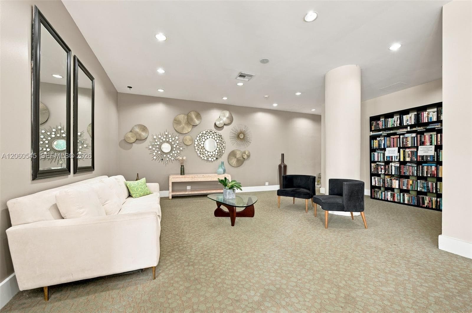 PARKVIEW POINT CONDO · #10C in Miami Beach - Photo 2