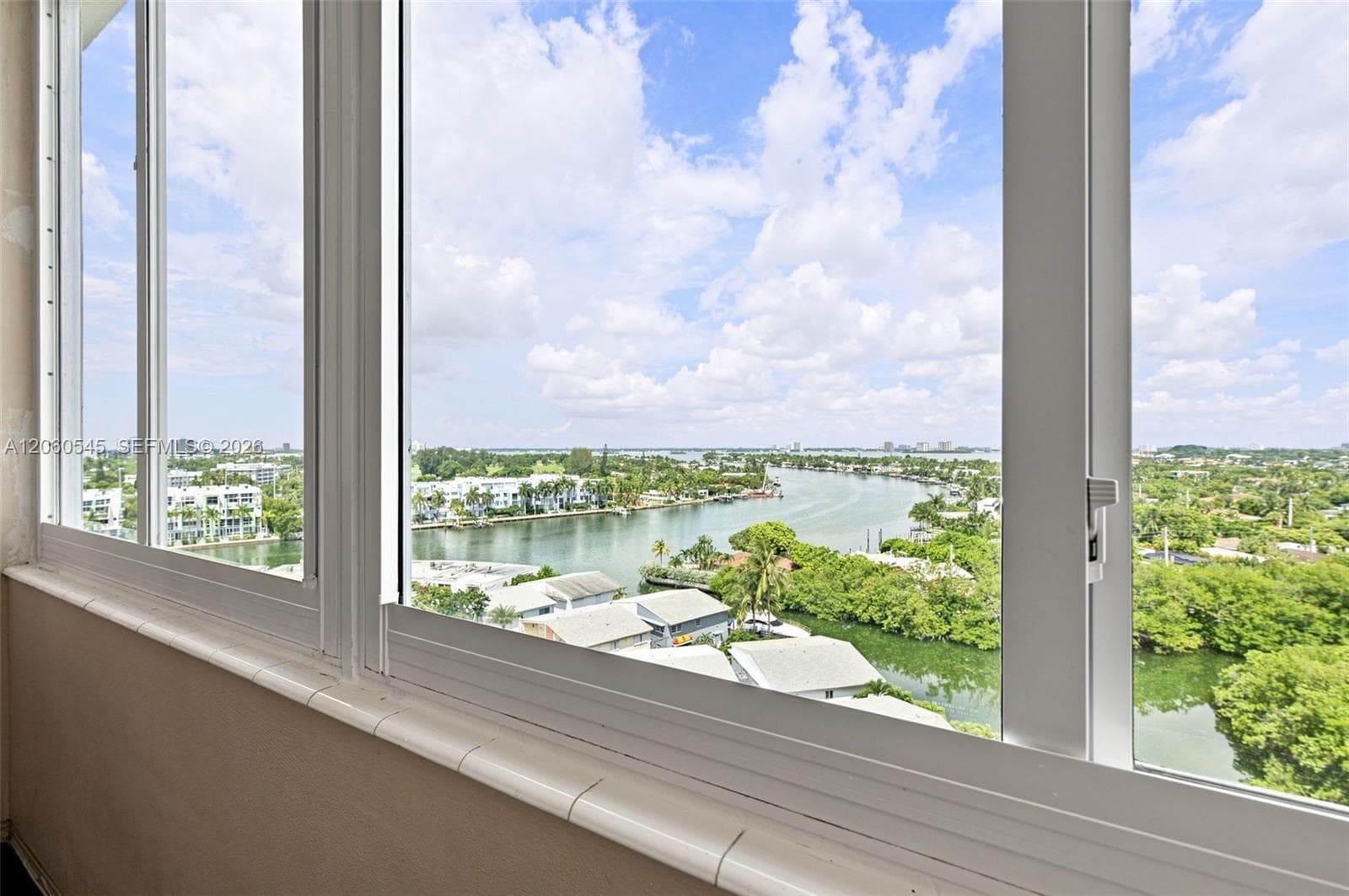 PARKVIEW POINT CONDO · #10C in Miami Beach - Photo 21