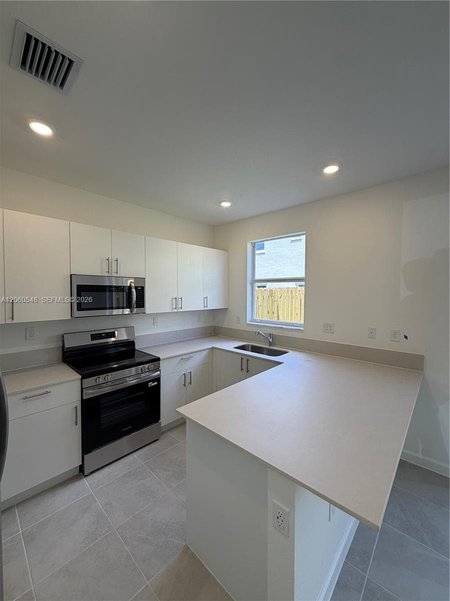 2664 SE 25th Rd #2664 photo 5