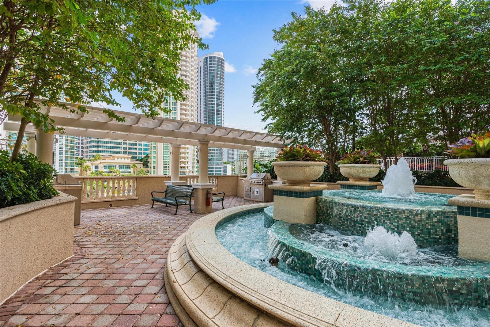 30-25-6th FL Zen Garden