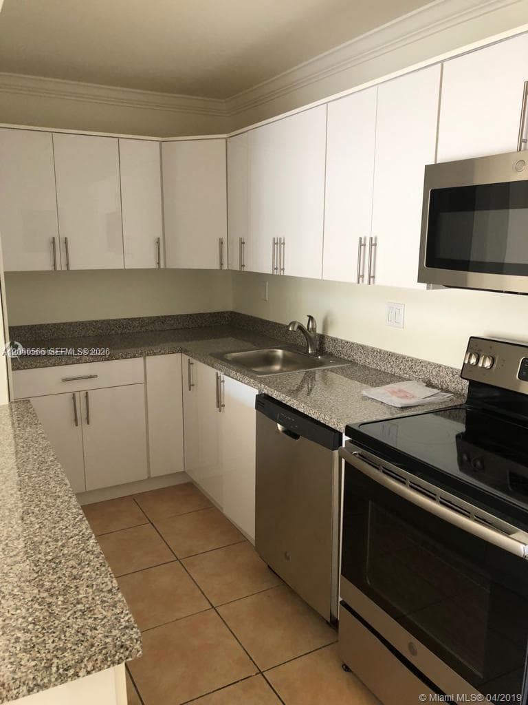 DORAL GARDENS CONDO · #2D in Doral - Photo 8