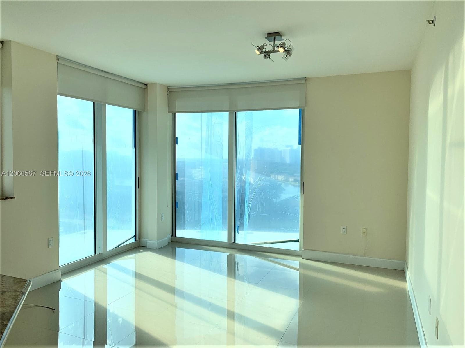 DUO CONDOMINIUM WEST · #1606W in Hallandale Beach - Photo 7