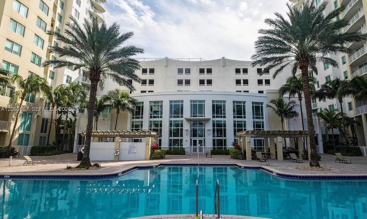 DUO CONDOMINIUM WEST · #1606W in Hallandale Beach - Photo 1